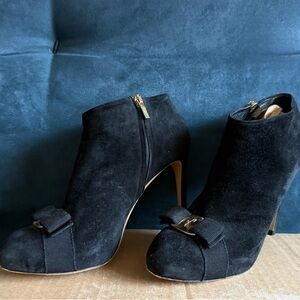 Stunning Salvatore Ferragamo Black Suede Vera Booties